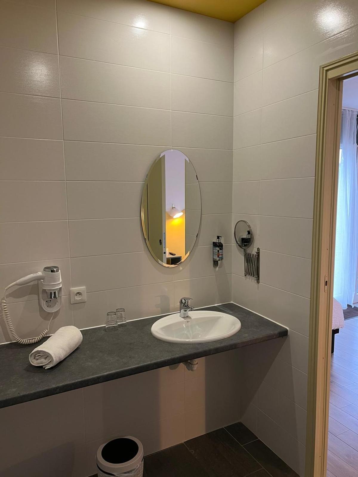Hotel Le Relais de Beaucemaine à Ploufragan Extérieur photo